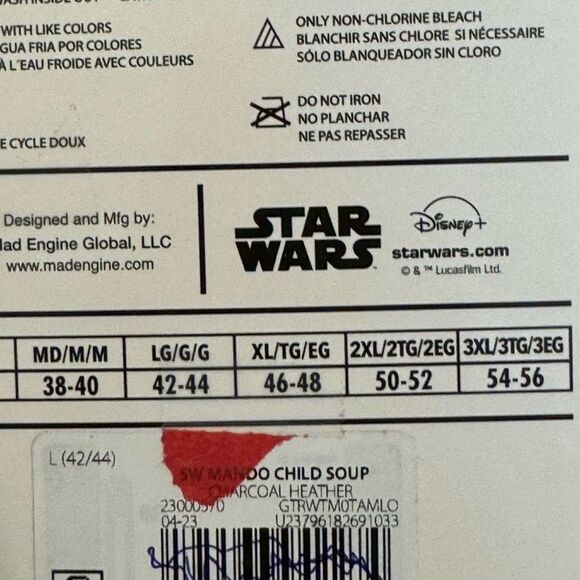 Disney Star Wars The Mandalorian Men's Graphic Hoodie with Long Sleeves, Size L - Picture 9 of 10